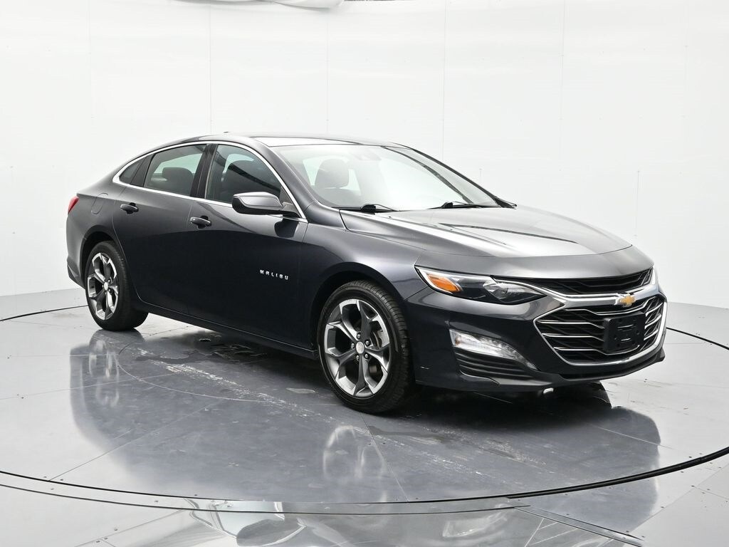 2023 Chevrolet Malibu 1LT photo 3