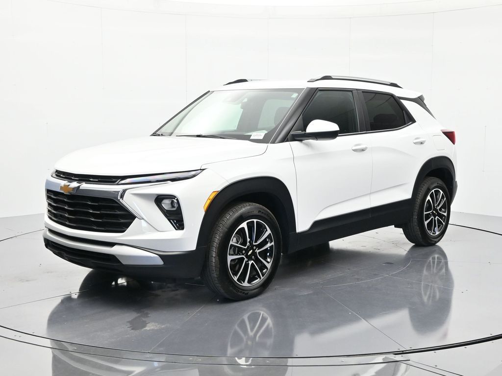 2025 Chevrolet Trailblazer LT's photo