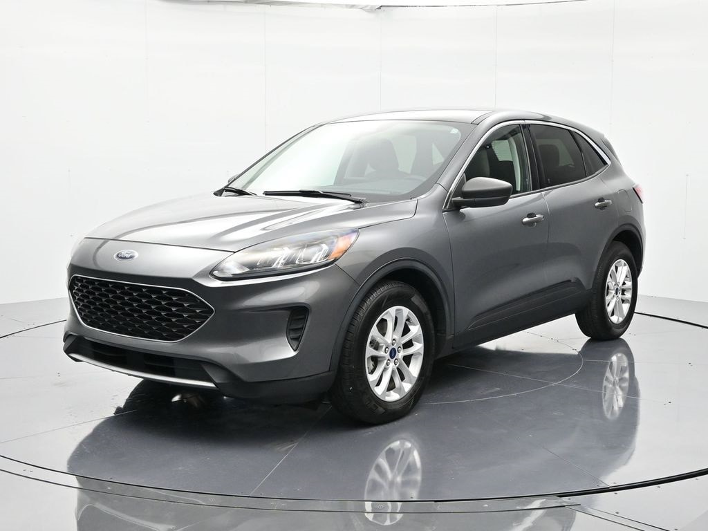 2022 Ford Escape SE's photo