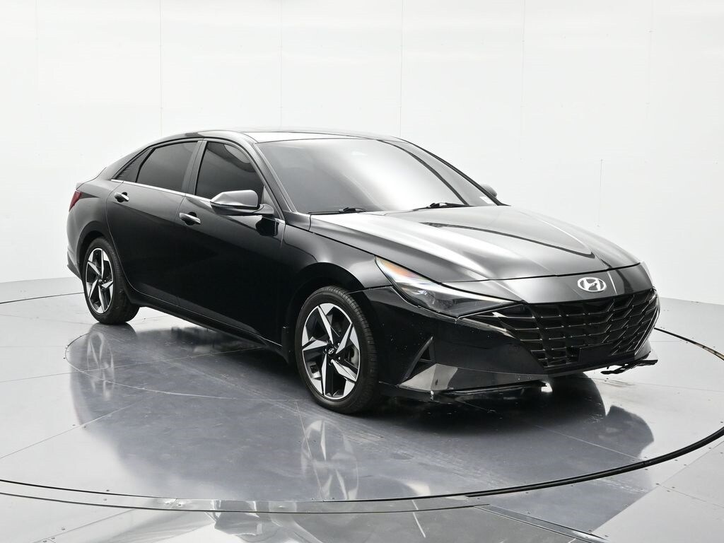 2023 Hyundai Elantra Limited photo 3