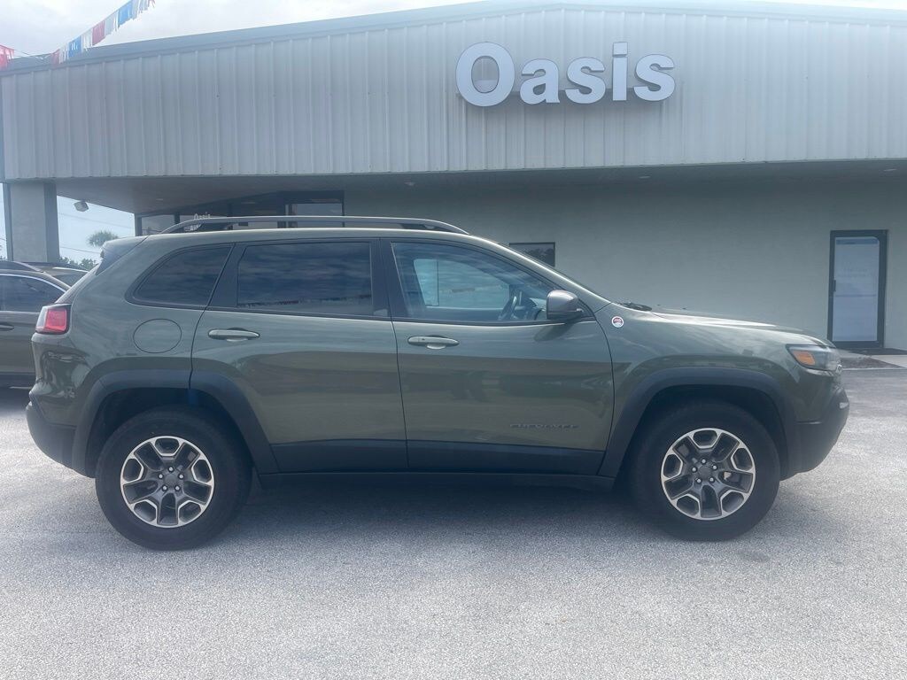 Used 2020 Jeep Cherokee Trailhawk SUV