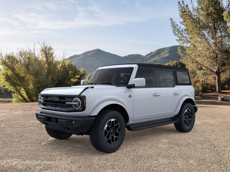 2025 Ford Bronco 4-Door Outer Banks's photo