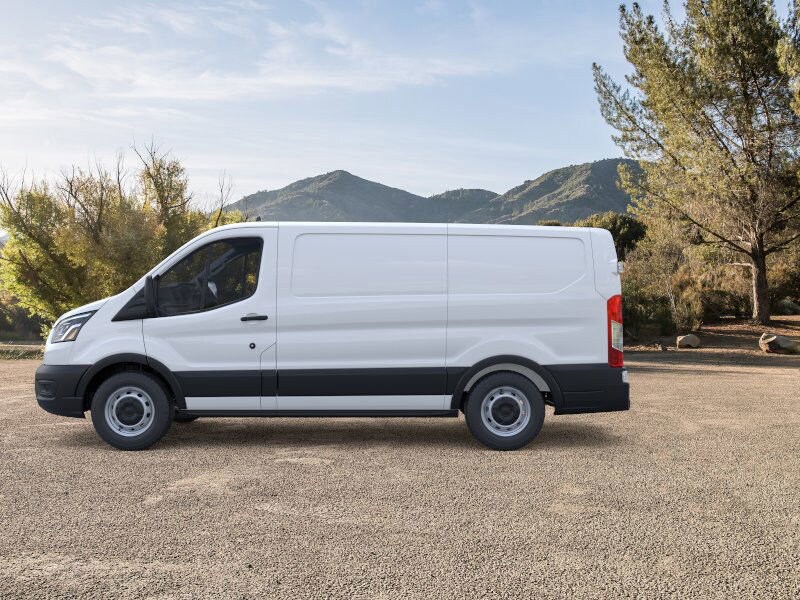 2025 Ford Transit photo 3