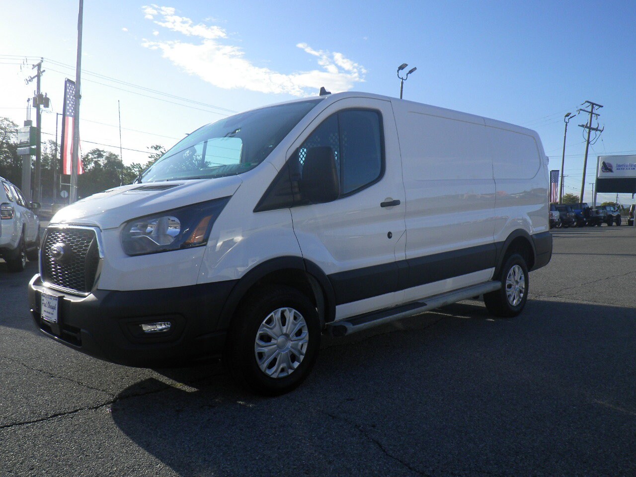 2023 Ford Transit photo 3