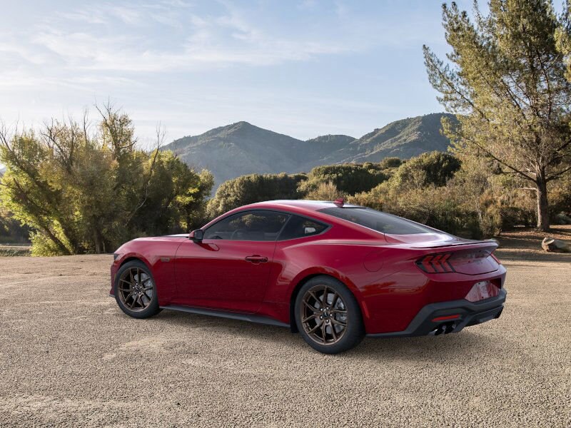 2026 Ford Mustang GT photo 4