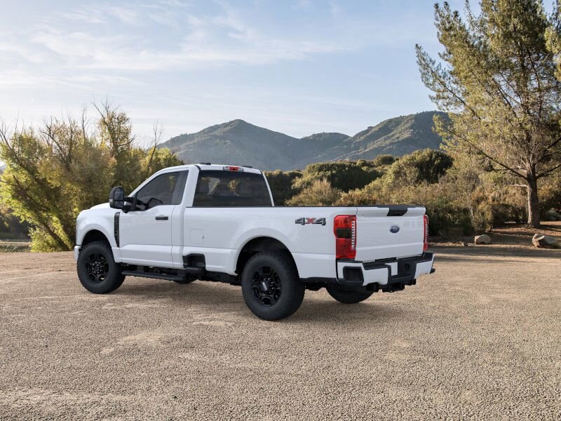 2025 Ford F-350 XL photo 4