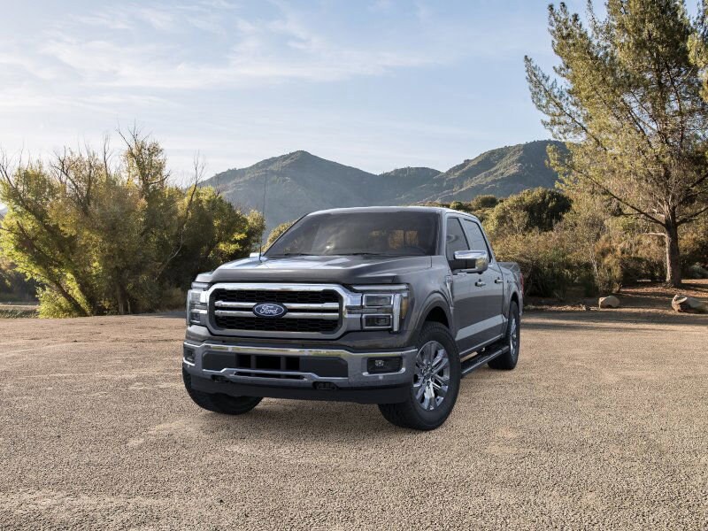 2025 Ford F-150 Lariat photo 2