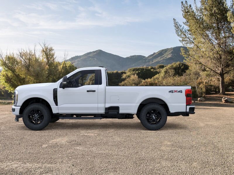 2025 Ford F-350 XL photo 3