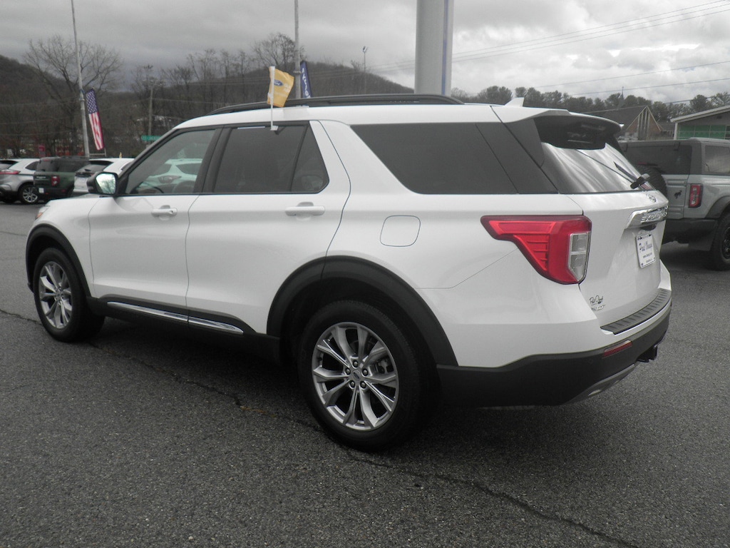 Used 2024 Ford Explorer XLT SUV
