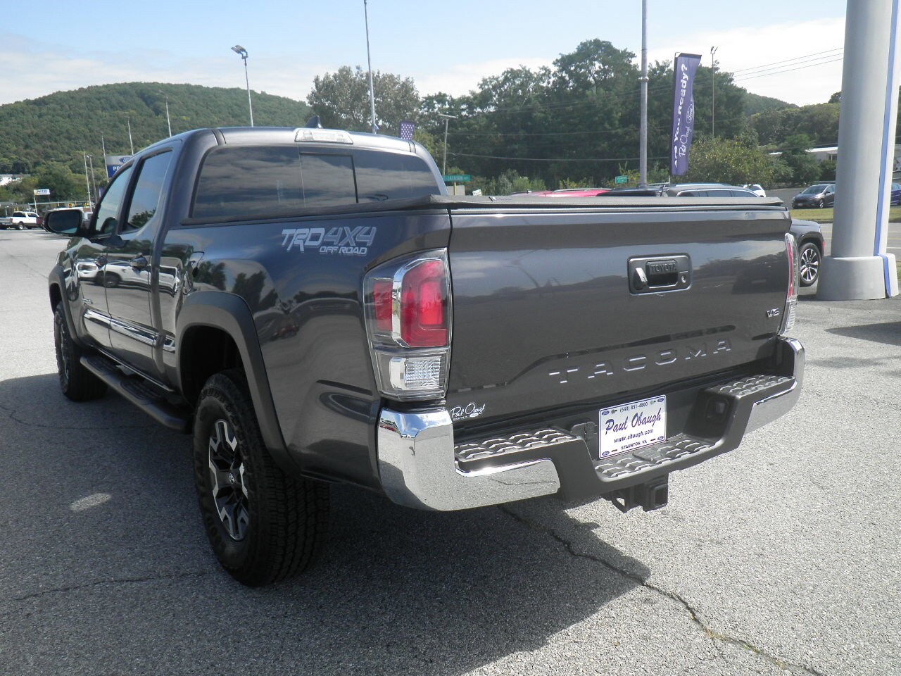 2023 Toyota Tacoma TRD V6 photo 4
