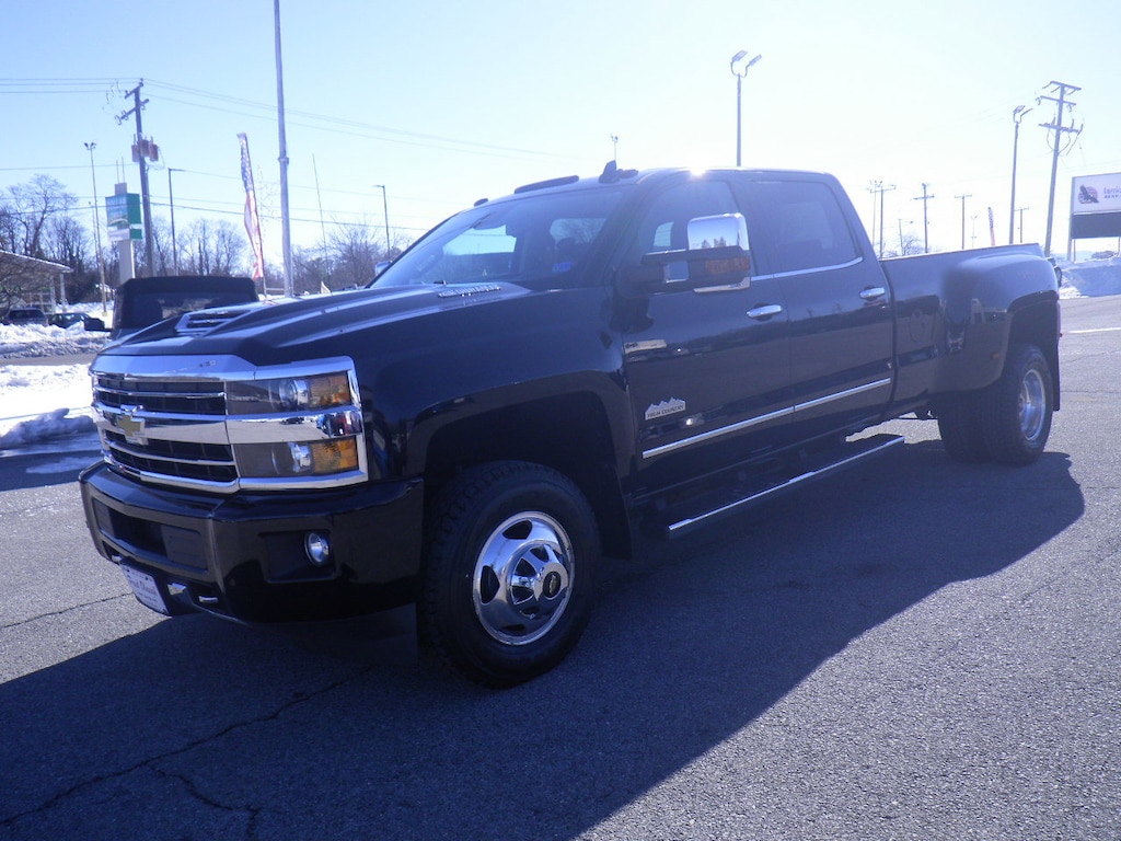 Used 2018 Chevrolet Silverado 3500HD High Country Truck Crew Cab