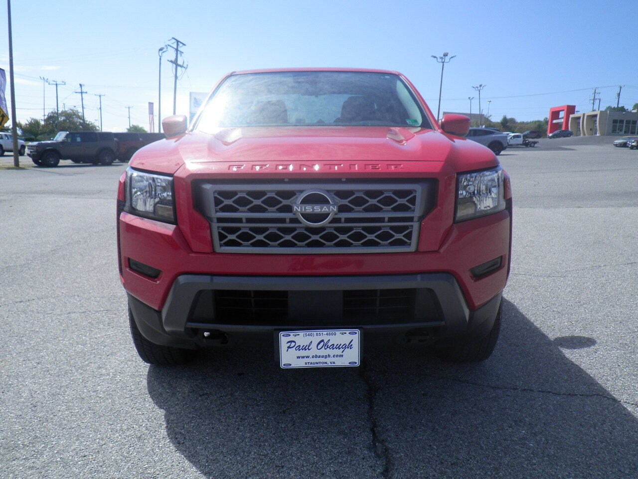 2022 Nissan Frontier SV photo 2