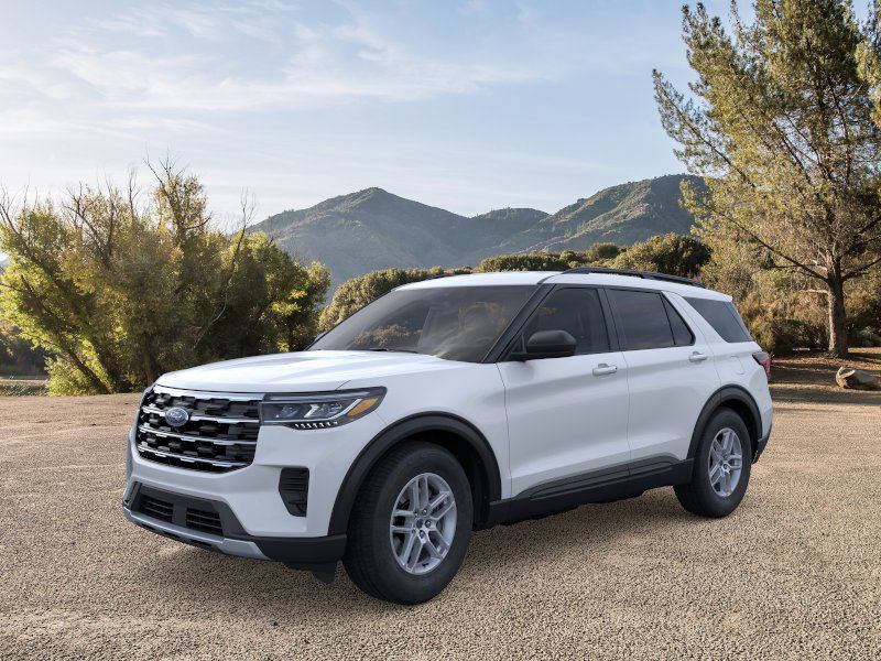2026 Ford Explorer Active's photo