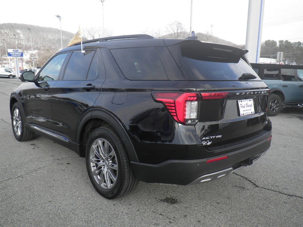 Certified 2025 Ford Explorer Active SUV