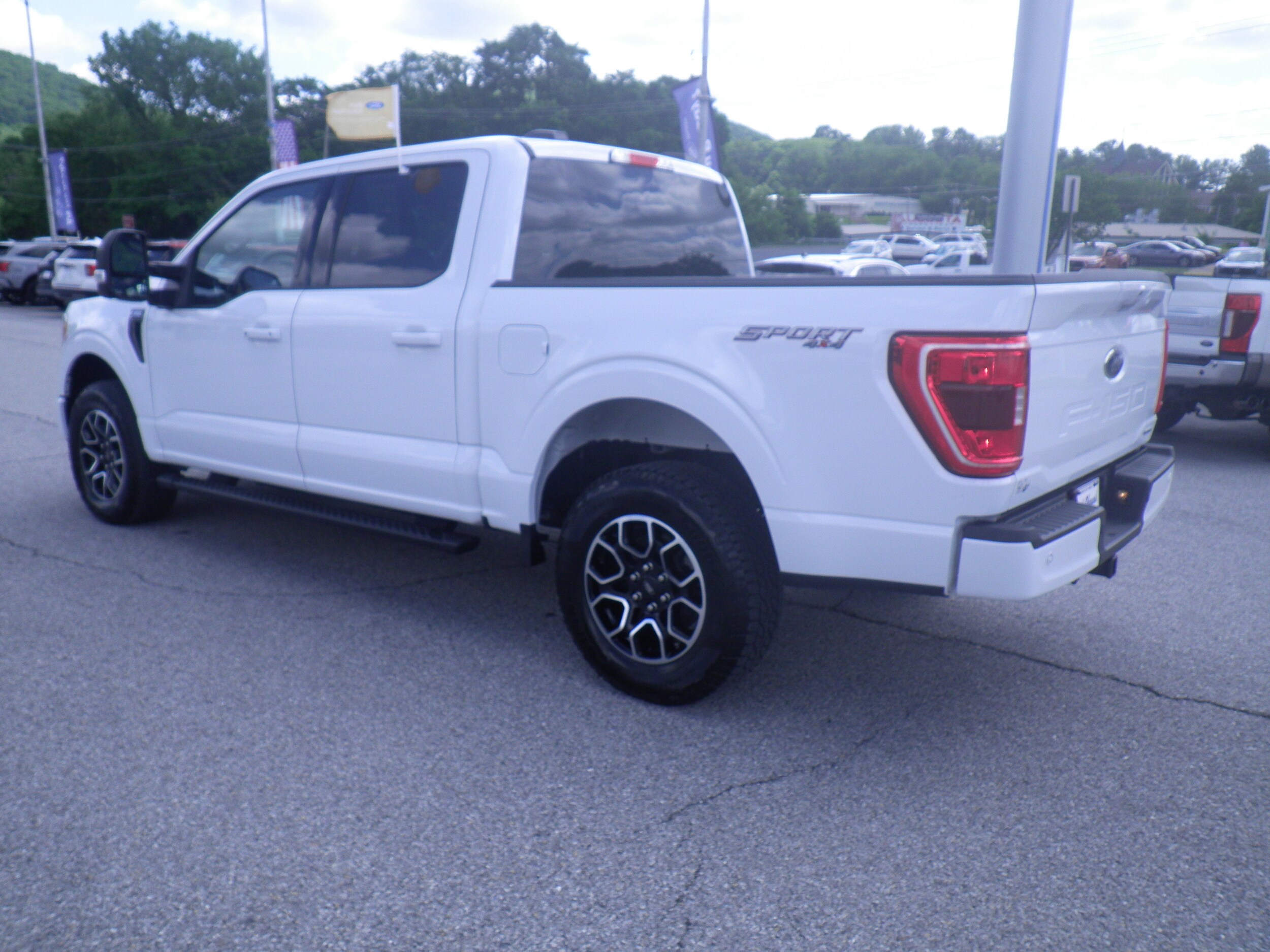 2022 Ford F-150 photo 4