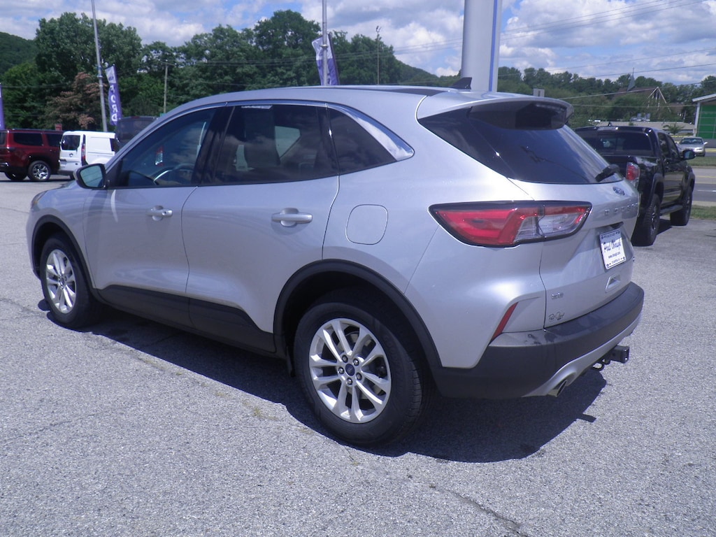 Used 2020 Ford Escape SE SUV
