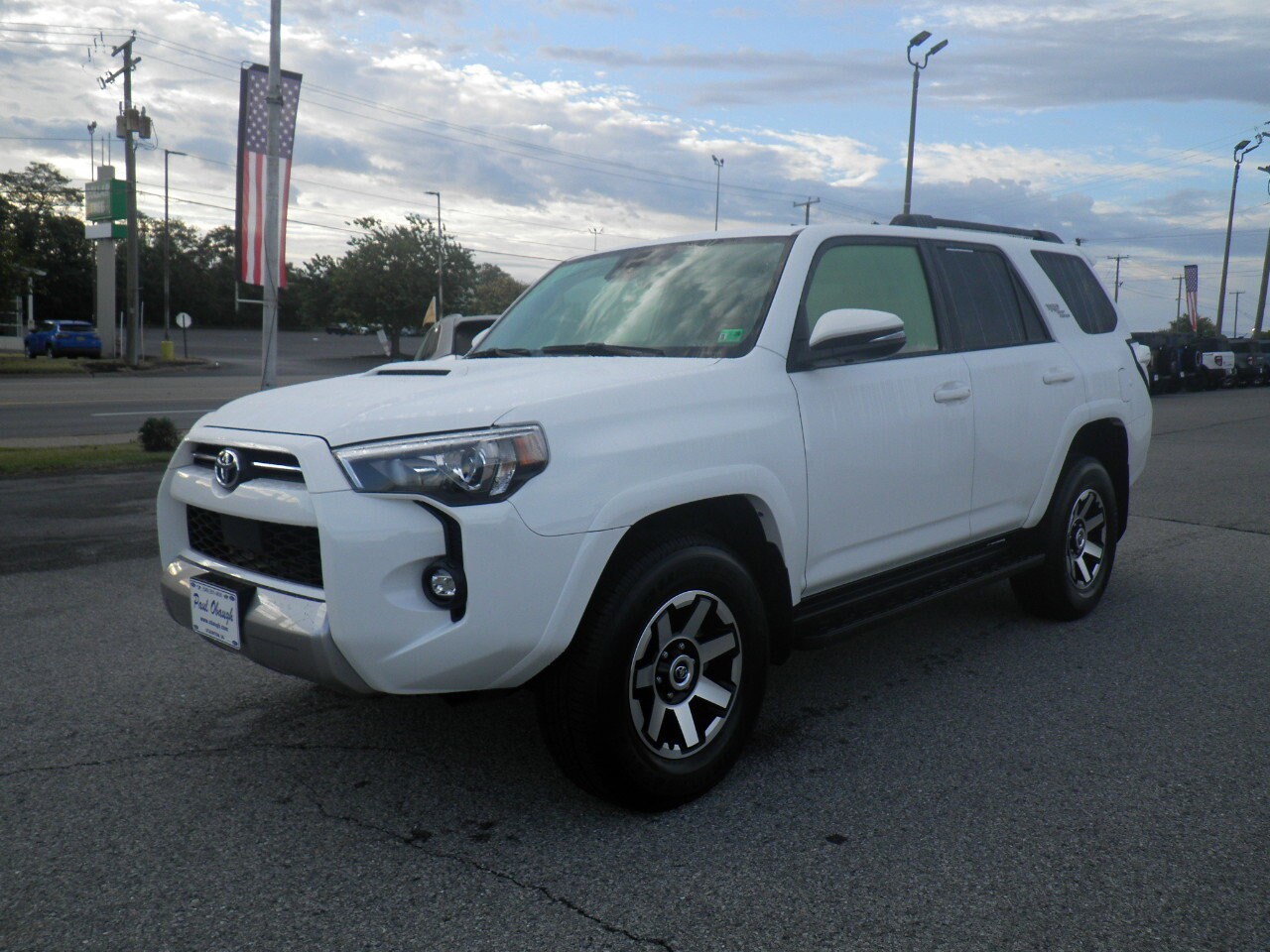 2024 Toyota 4Runner TRD Premium photo 3