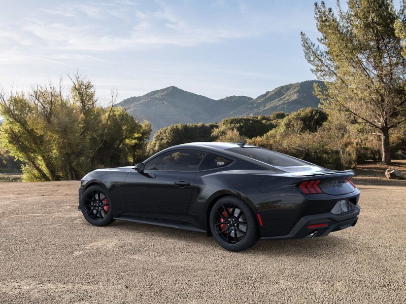 2025 Ford Mustang GT photo 4