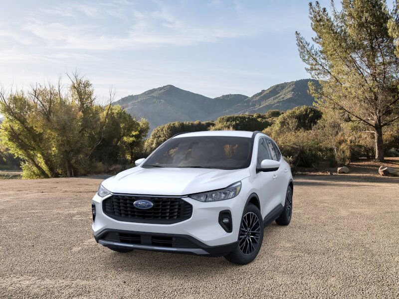 2025 Ford Escape photo 2