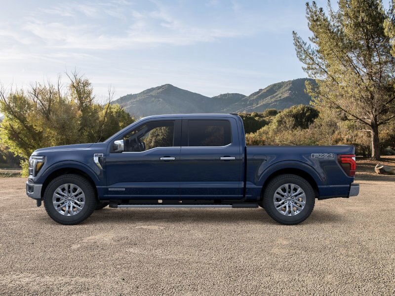 2025 Ford F-150 Lariat photo 3