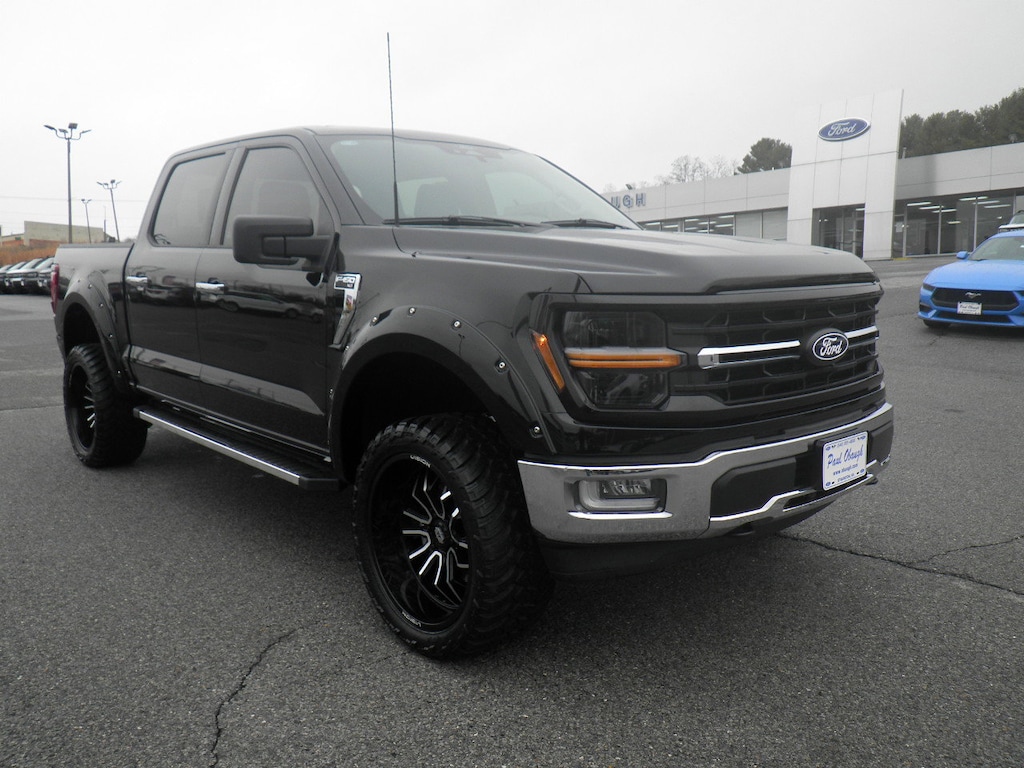 Used 2025 Ford F-150 XLT Truck SuperCrew Cab