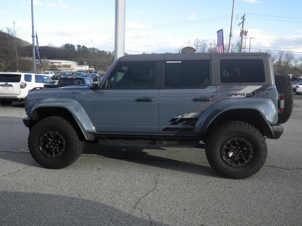 2024 Ford Bronco Raptor photo 3