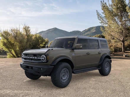 2025 Ford Bronco Outer Banks SUV