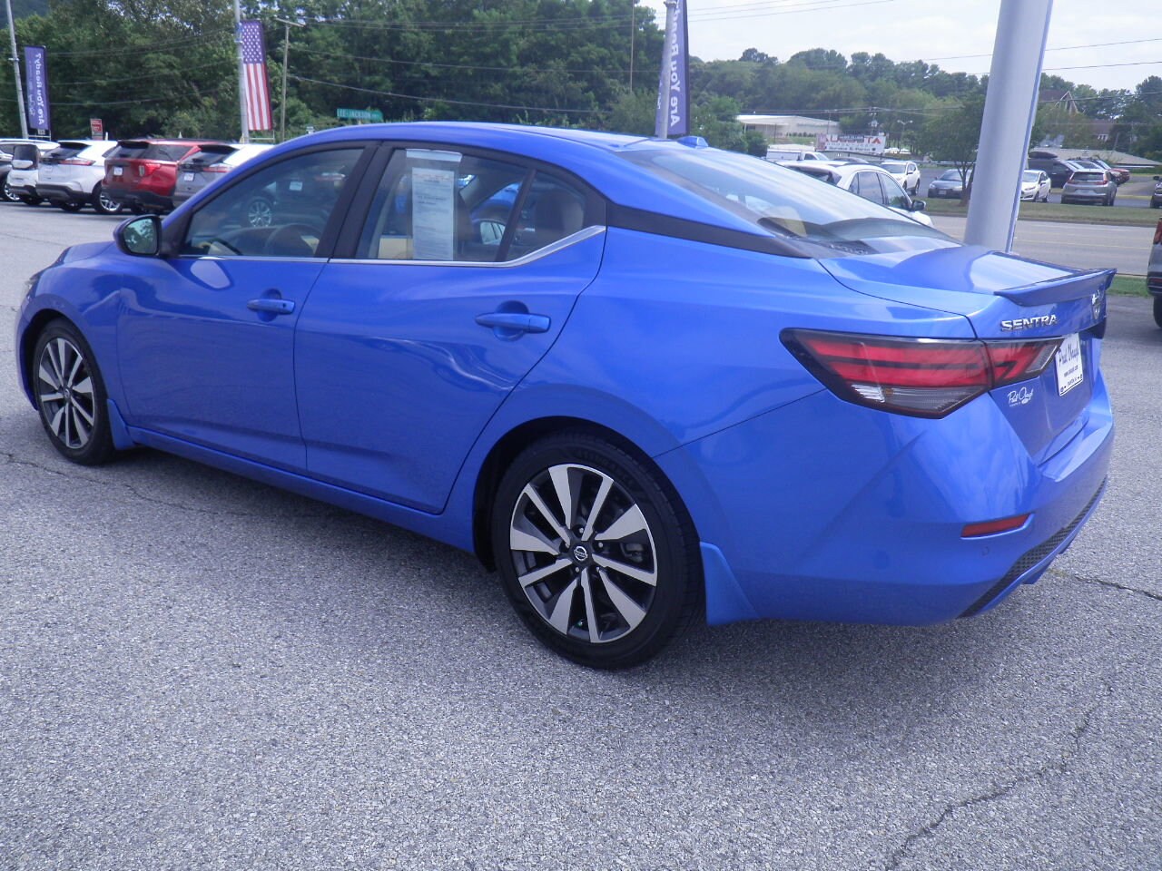 2021 Nissan Sentra SV photo 4