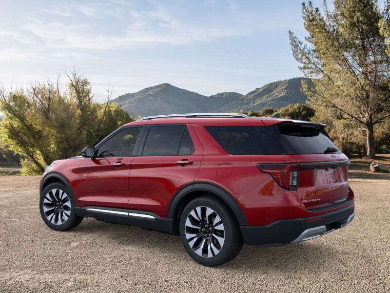 2026 Ford Explorer Platinum photo 3