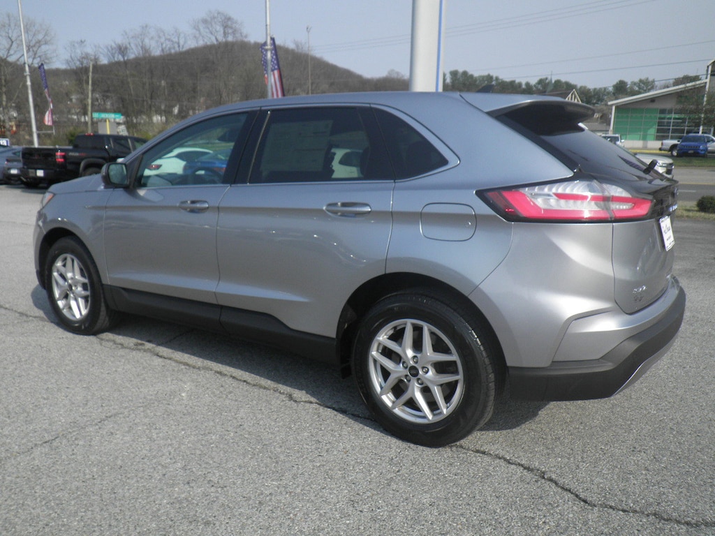 Certified 2024 Ford Edge SUV