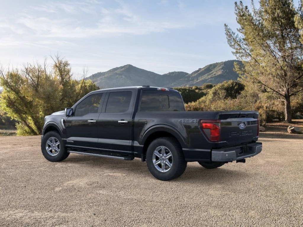 New 2025 Ford F-150 XLT Truck SuperCrew Cab