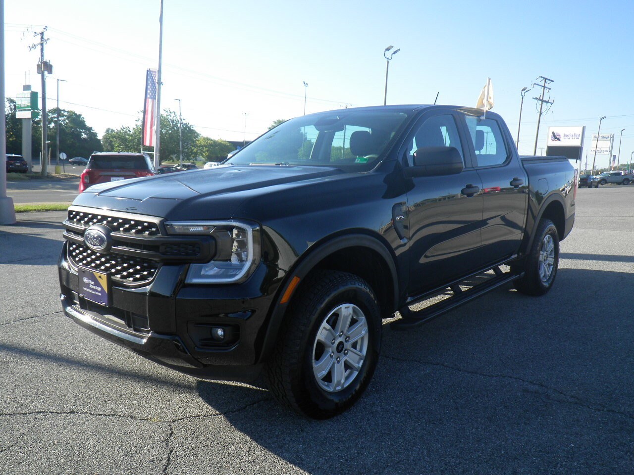 2024 Ford Ranger XL photo 2