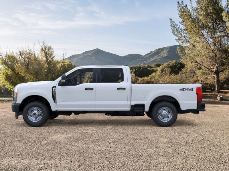 2025 Ford F-250 XL photo 3
