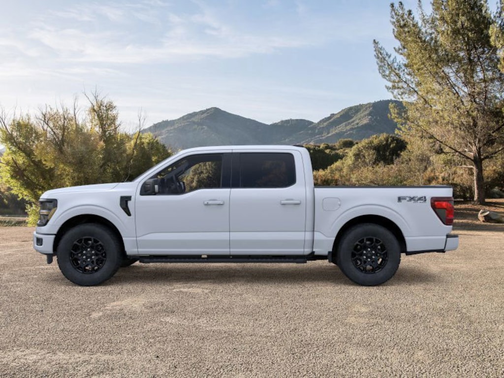 New 2025 Ford F-150 XLT Truck SuperCrew Cab