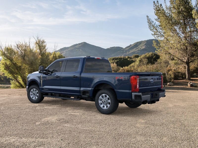 2025 Ford F-350 XLT photo 4