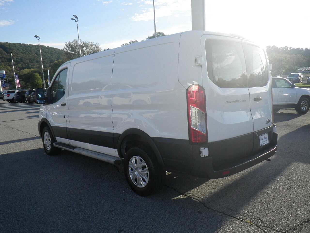 2023 Ford Transit photo 4