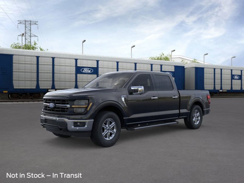 New 2025 Ford F-150 XLT Truck SuperCrew Cab