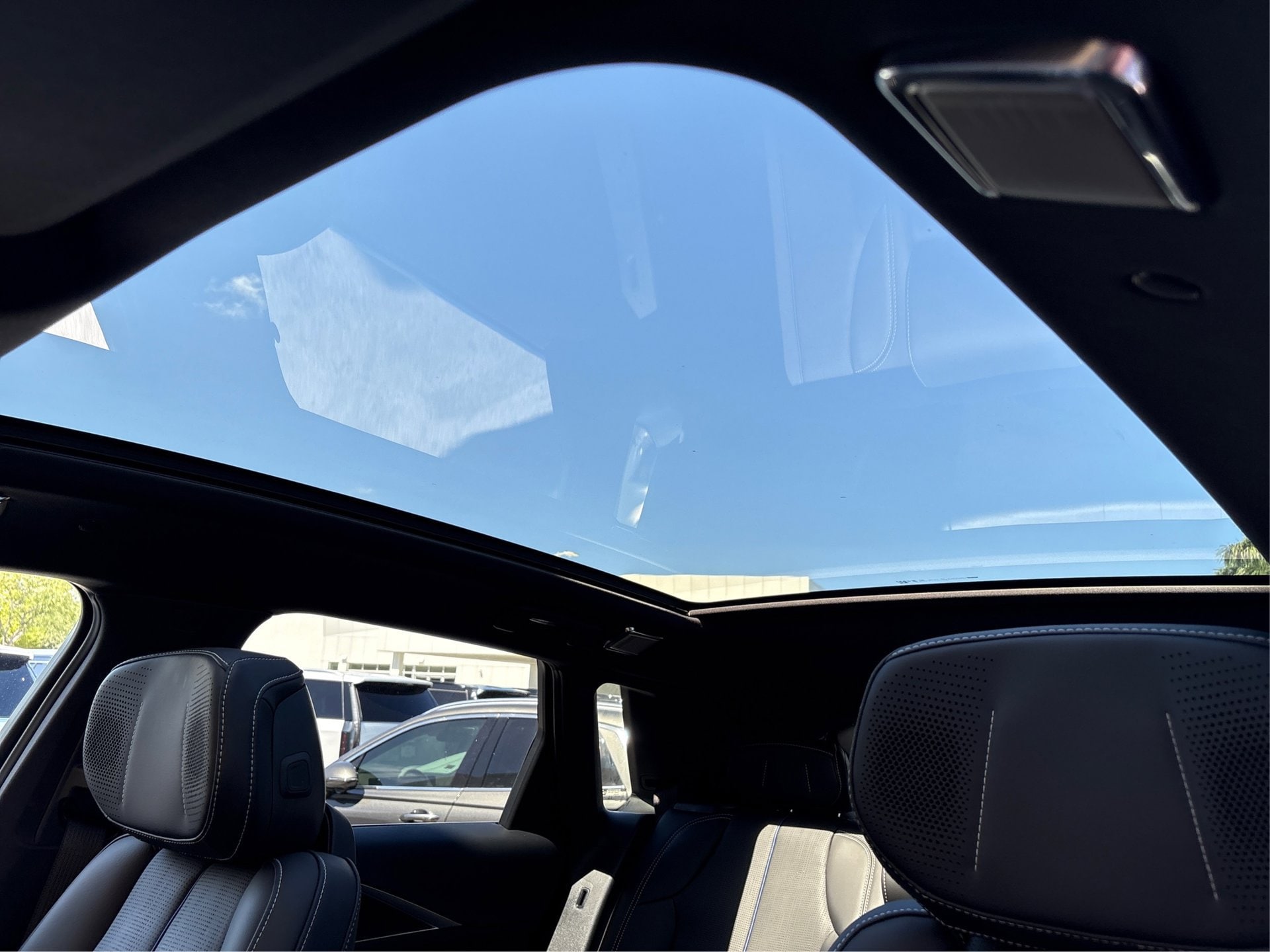 2026 Cadillac LYRIQ Premium Sport - Photo 30