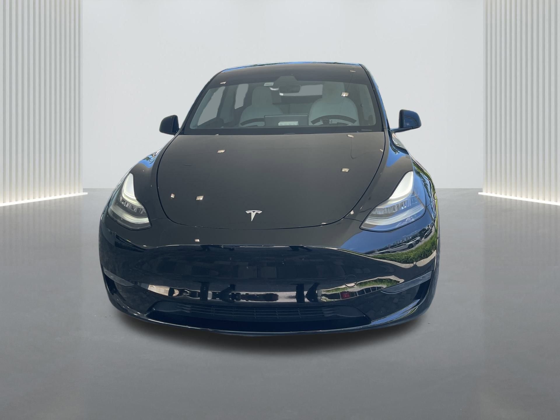 Used 2021 Tesla Model Y Long Range with VIN 5YJYGDEEXMF078013 for sale in Northfield, Minnesota