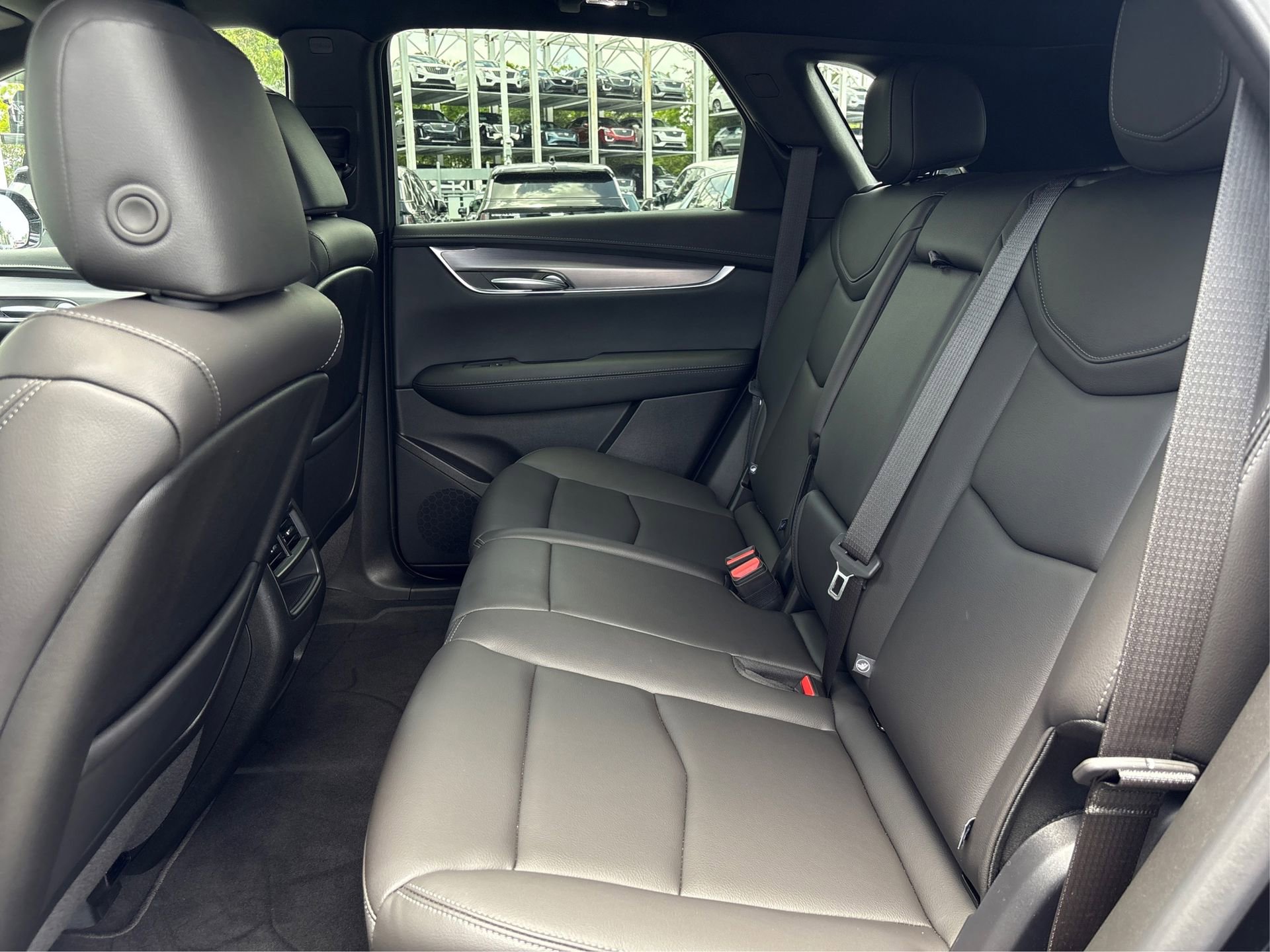 2025 Cadillac XT5 Luxury - Photo 10