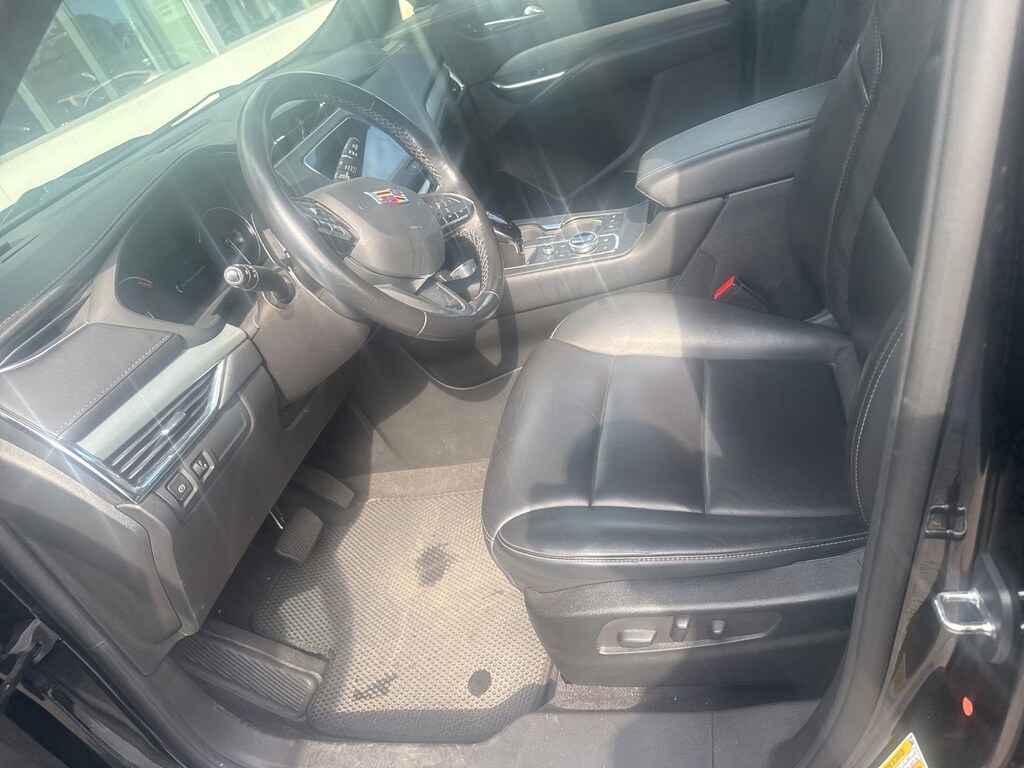 Used 2023 CADILLAC XT4 Premium Luxury SUV