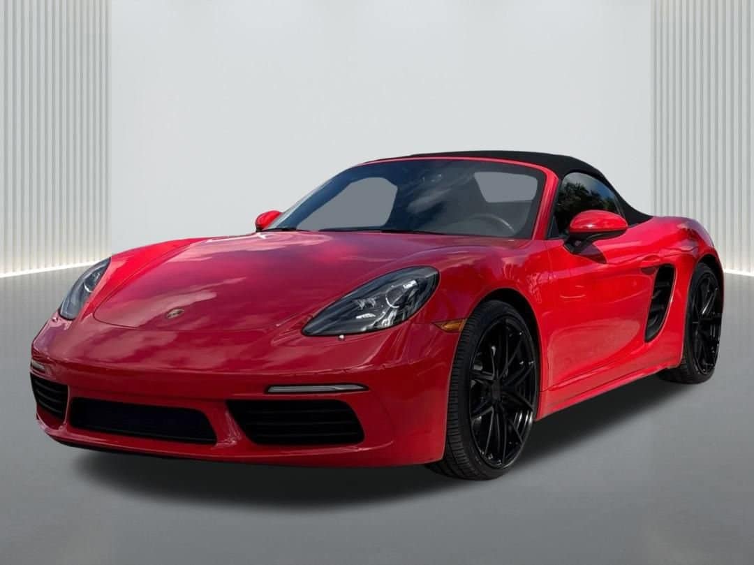 2021 Porsche 718 T's photo