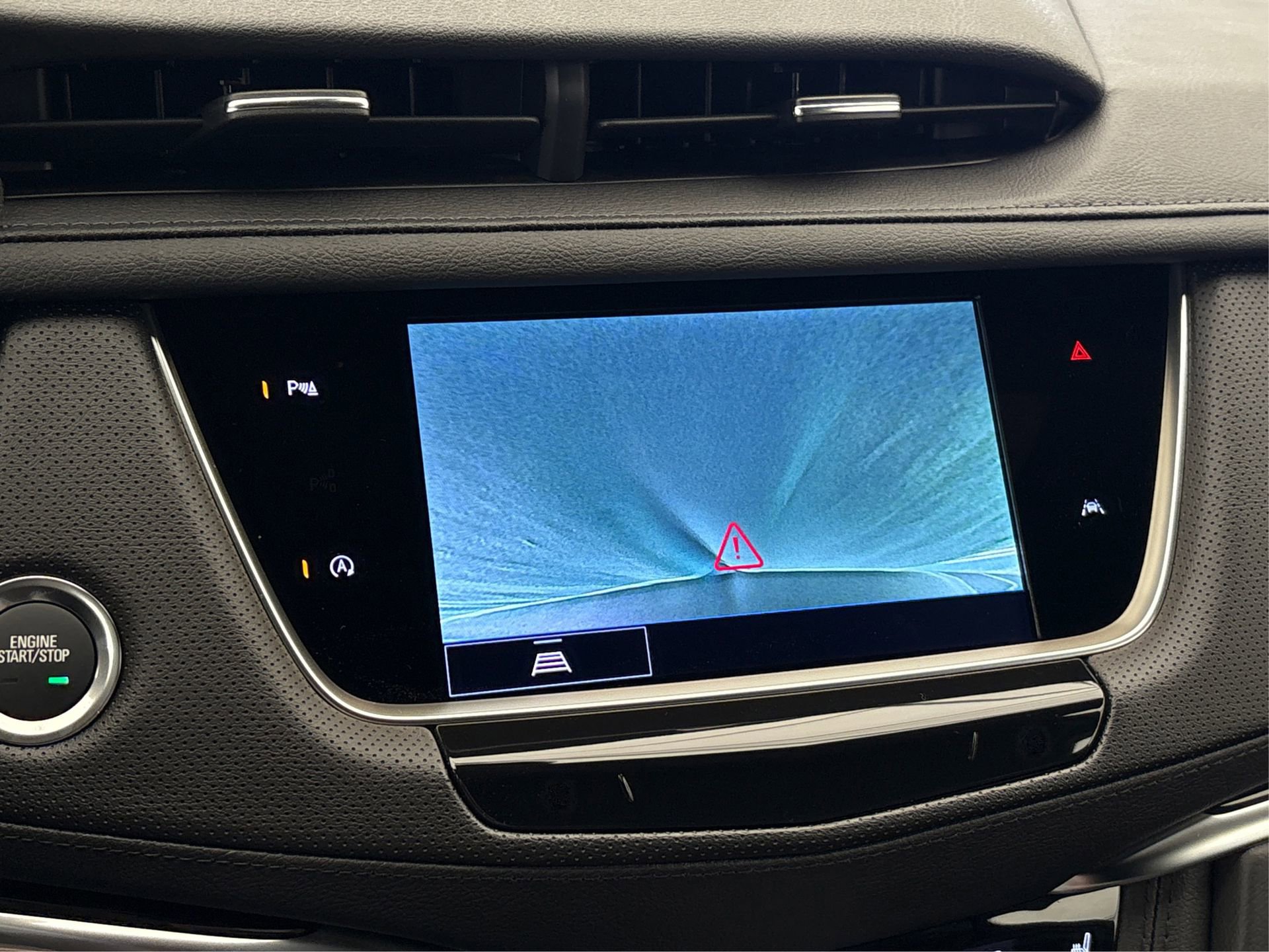 2025 Cadillac XT6 Luxury - Photo 25