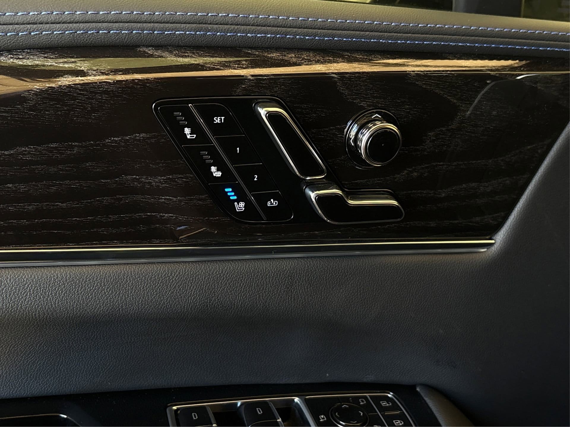 2026 Cadillac Escalade IQ Sport - Photo 31