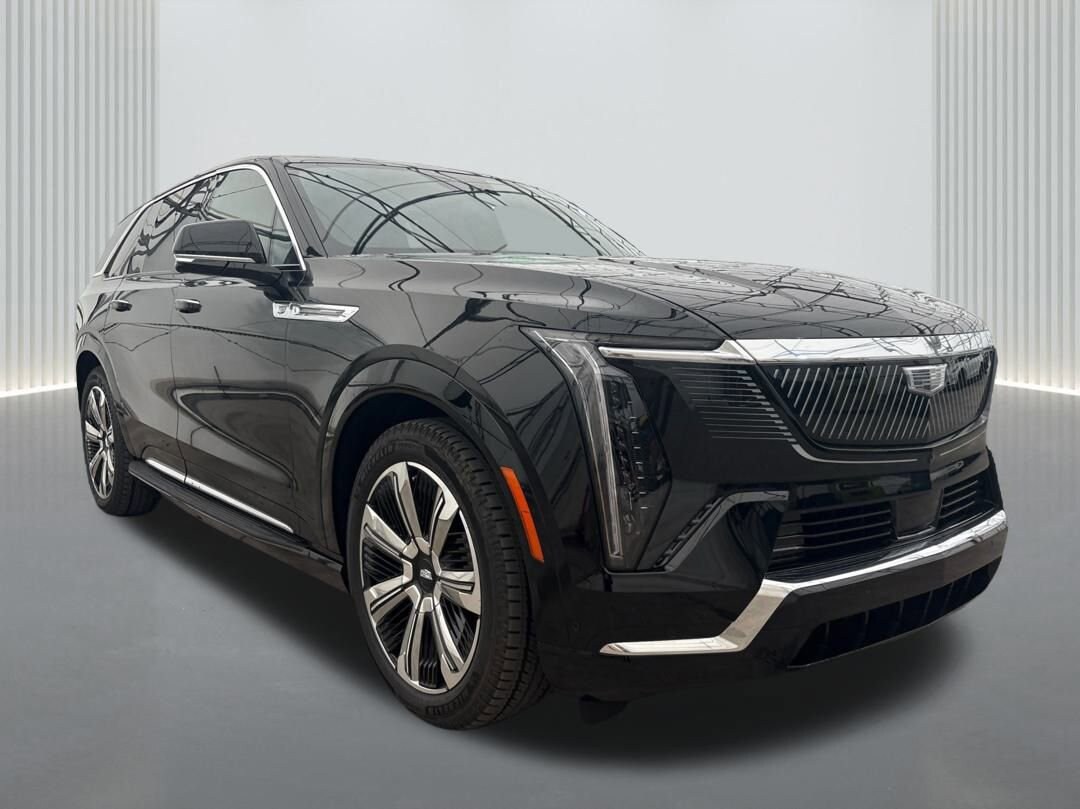 2025 Cadillac Escalade IQ Luxury photo 3