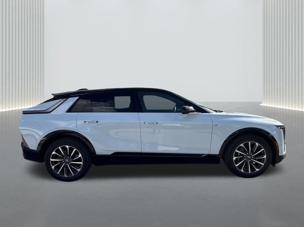 New 2026 CADILLAC LYRIQ Sport SUV