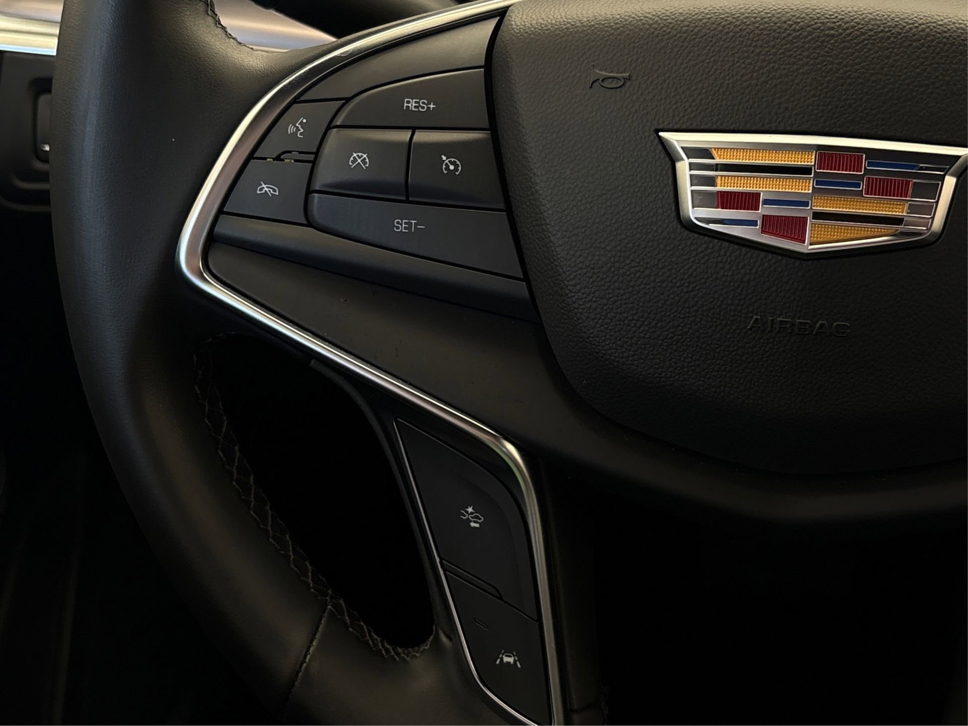 2025 Cadillac XT5 Luxury - Photo 28