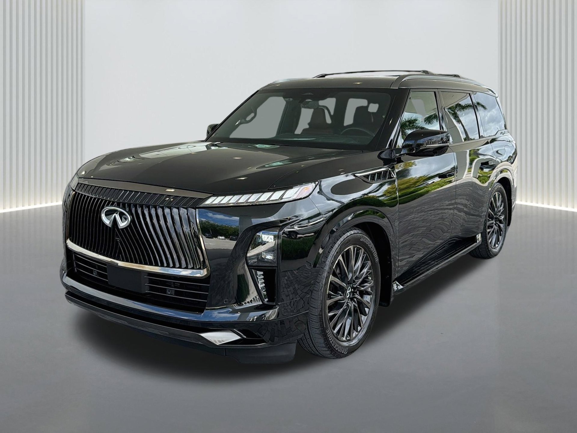 2025 INFINITI QX80