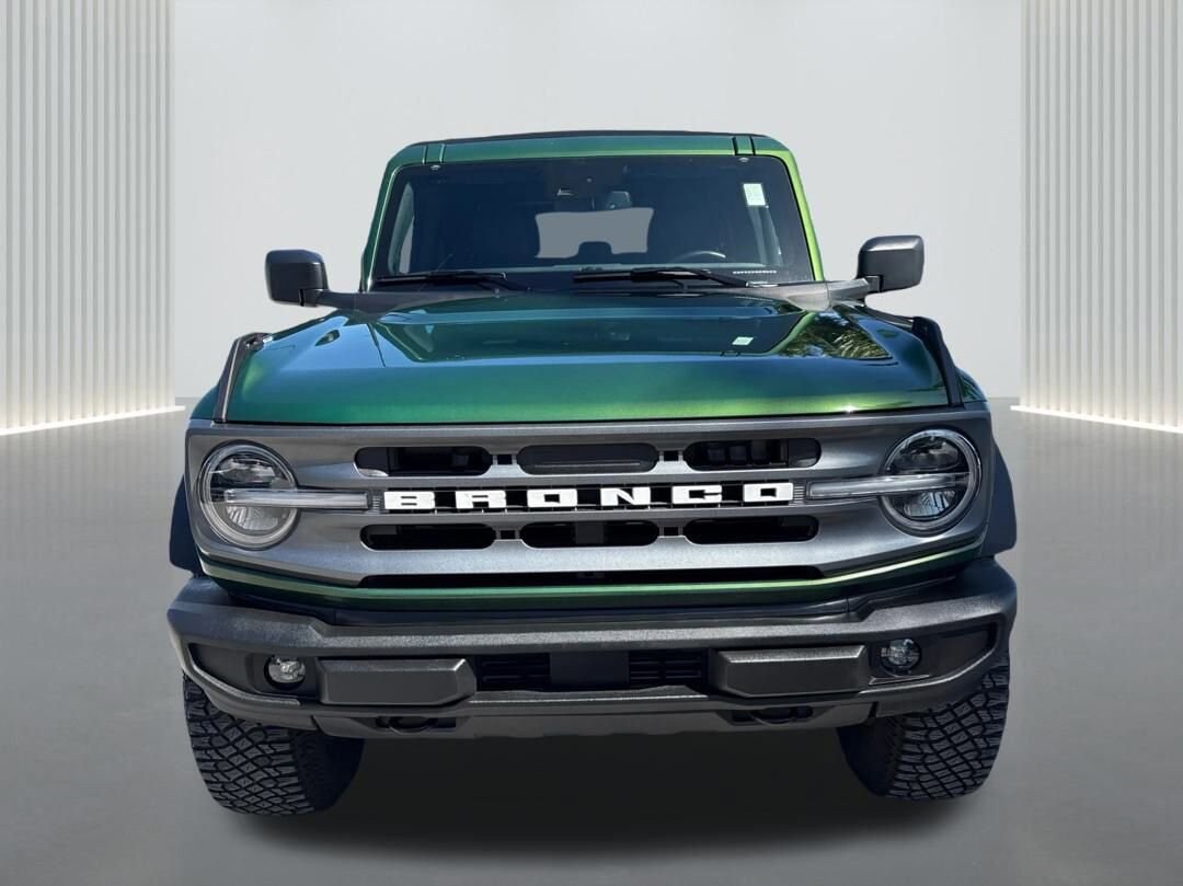 2024 Ford Bronco Big Bend photo 2