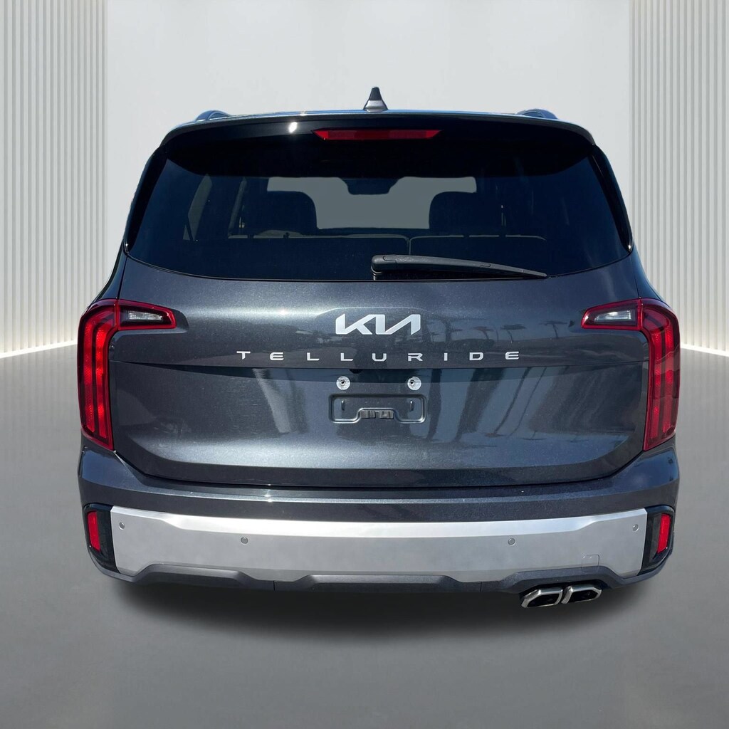 Used 2024 Kia Telluride S